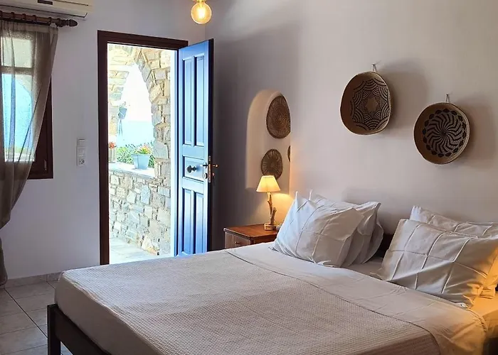 Thea Paros * 로갈라스