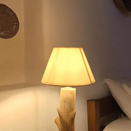 Thea Paros Lejlighed *